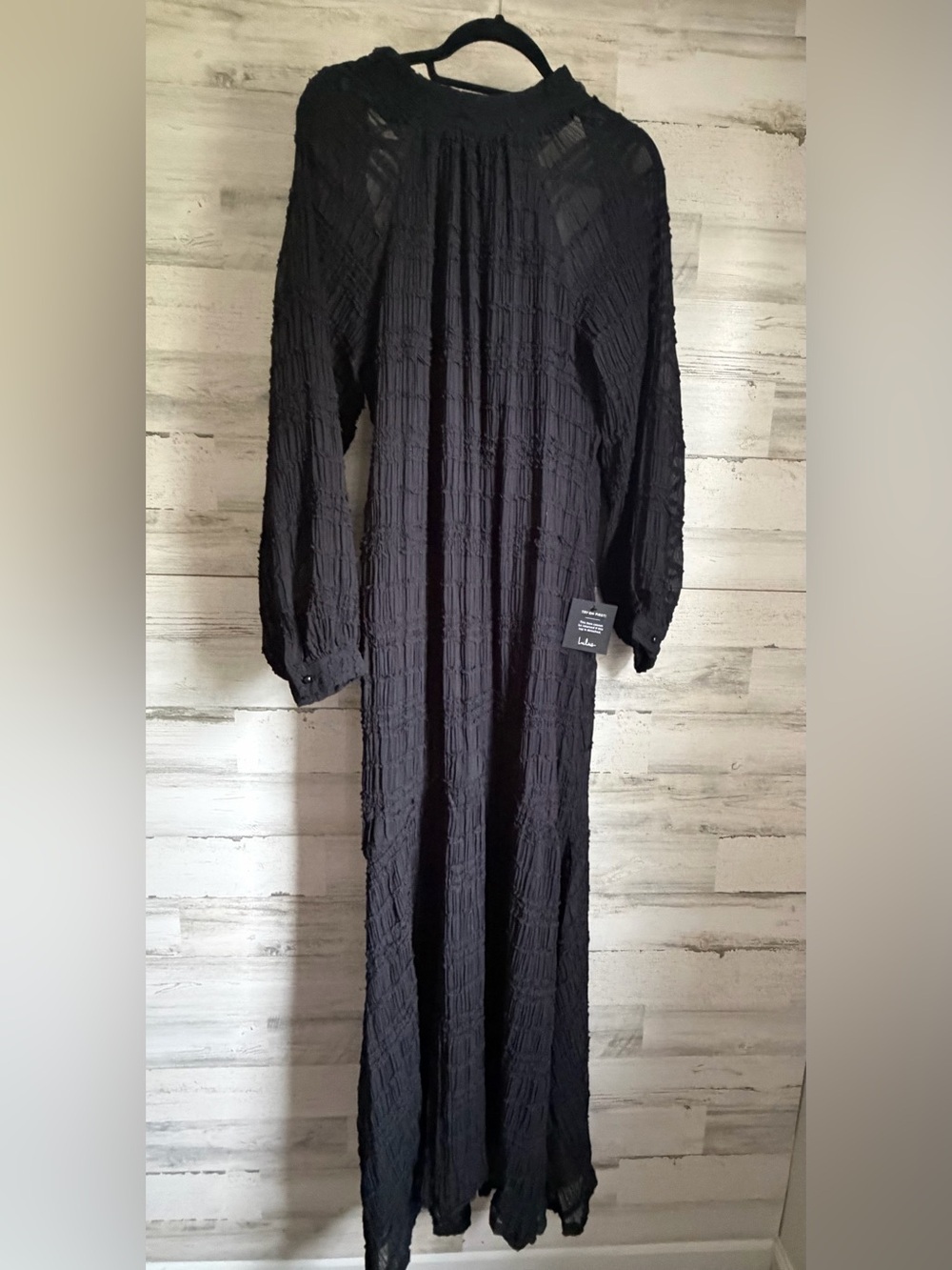 Lulu's Black Textured Long Sleeve Maxi Dress